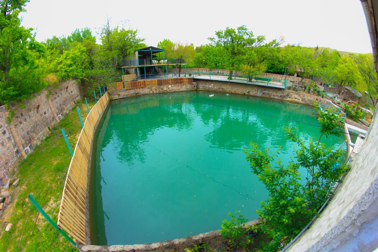 Hotel Amiran'S Lake Tbilisi Exterior foto