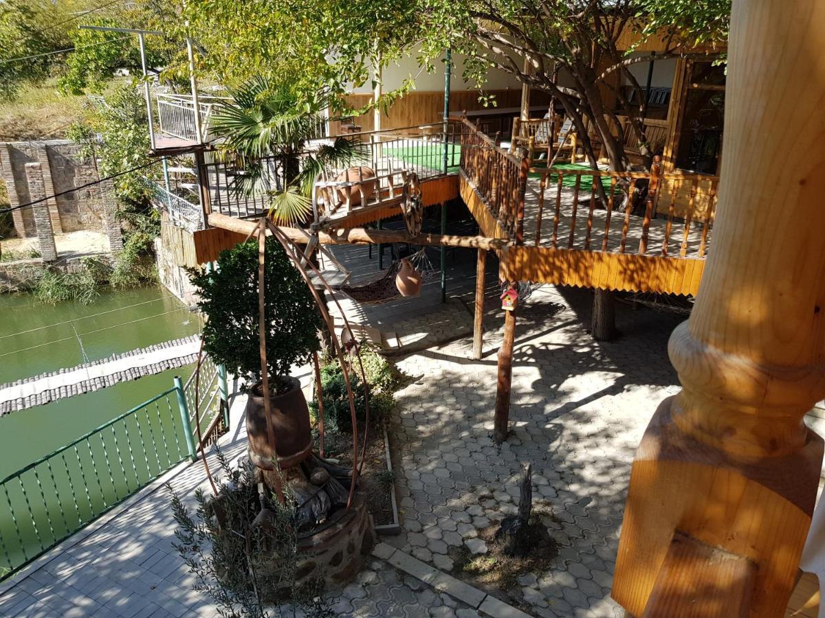 Hotel Amiran'S Lake Tbilisi Exterior foto